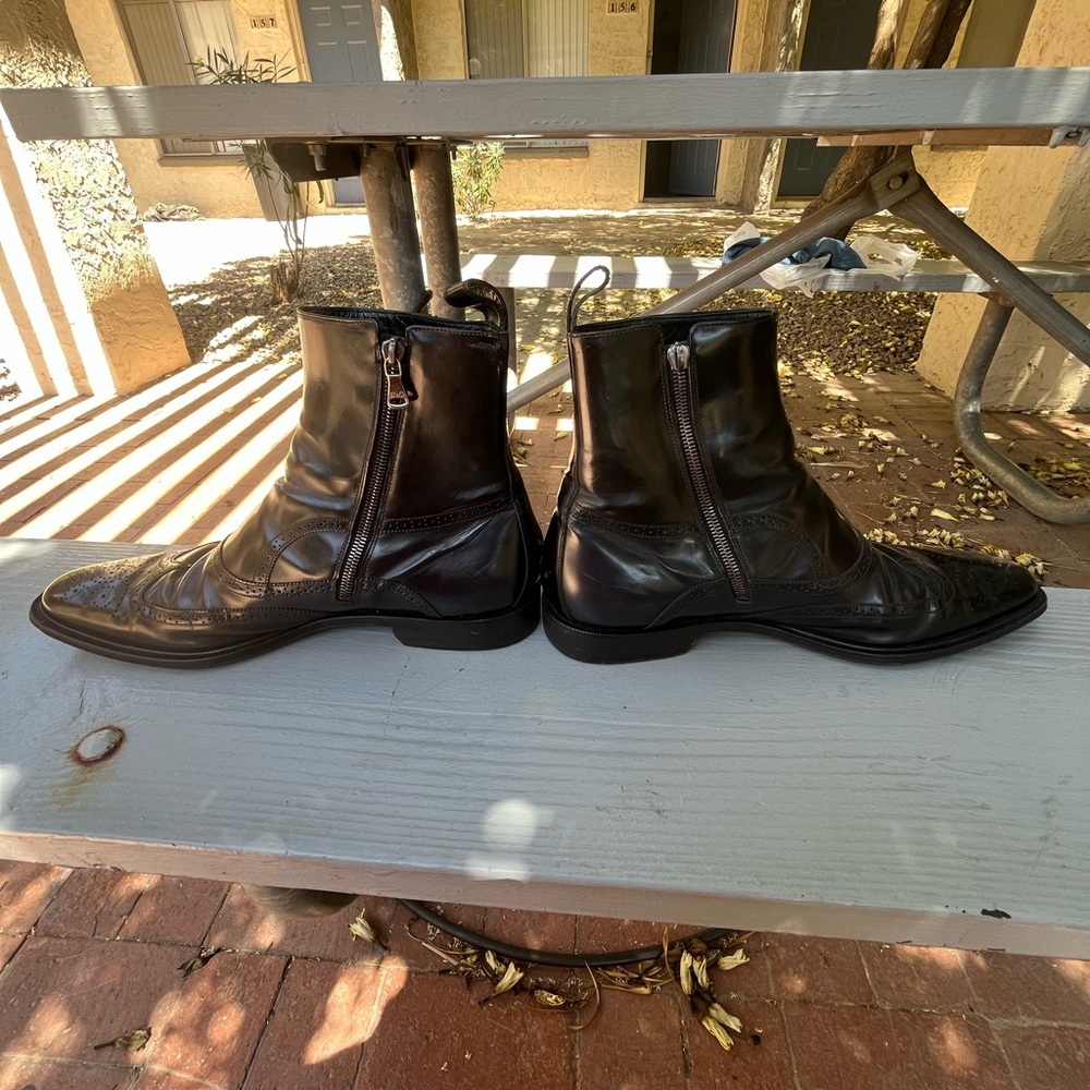 D&G Black Leather Chelsea Boots